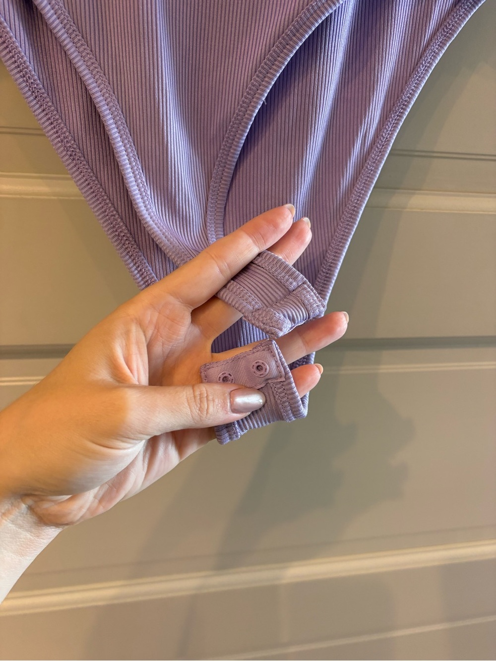 Lilac Scoop Neck Bodysuit - Picture 3 of 4